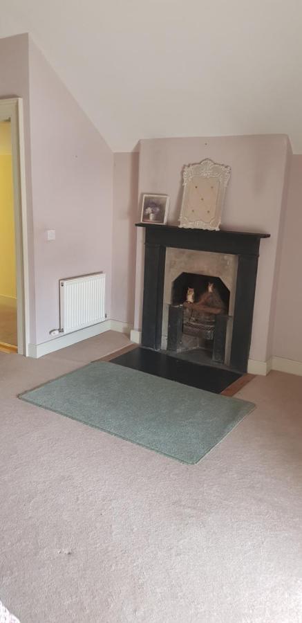 2 Bed Courtyard Apartment At Rockfield House Kells In Meath - Short Term Let ภายนอก รูปภาพ