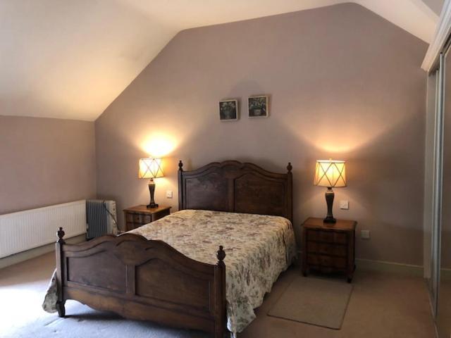 2 Bed Courtyard Apartment At Rockfield House Kells In Meath - Short Term Let ภายนอก รูปภาพ